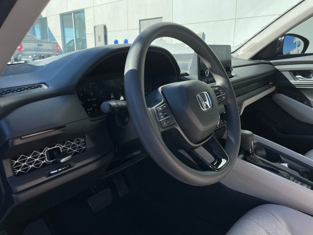 Certified 2025 Honda Accord SE image 27