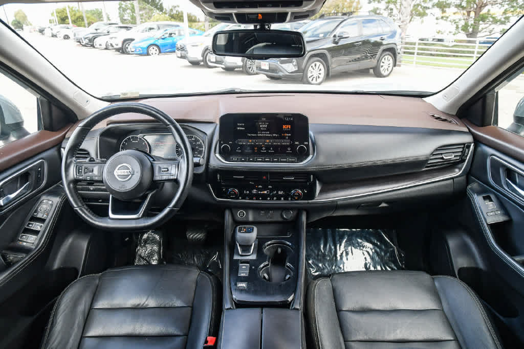 Used 2021 Nissan Rogue SL w/ Premium Package FWD image 14