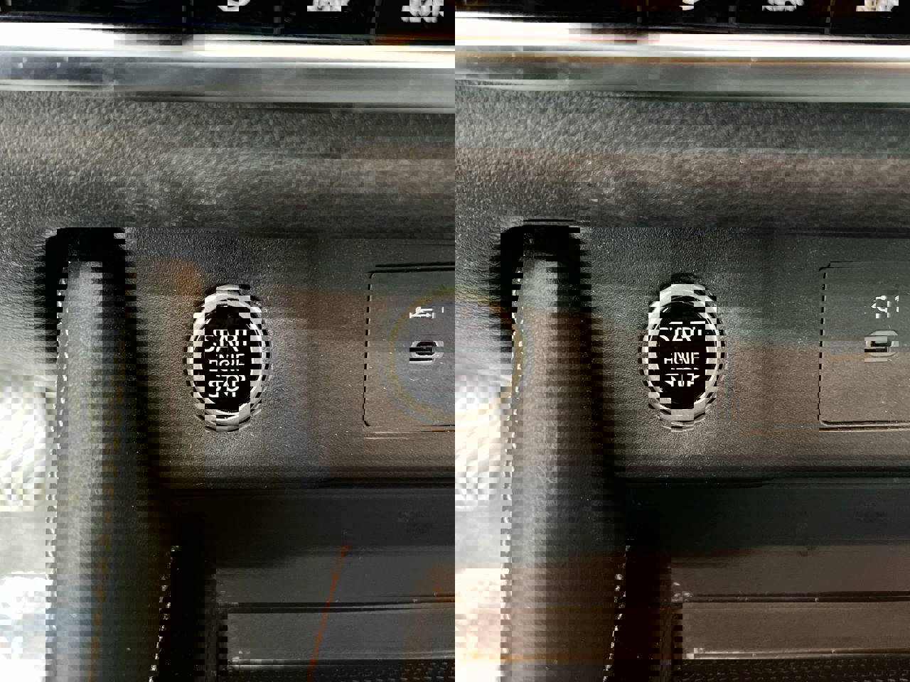 Used 2023 Nissan Rogue SL w/ SL Premium Package image 21