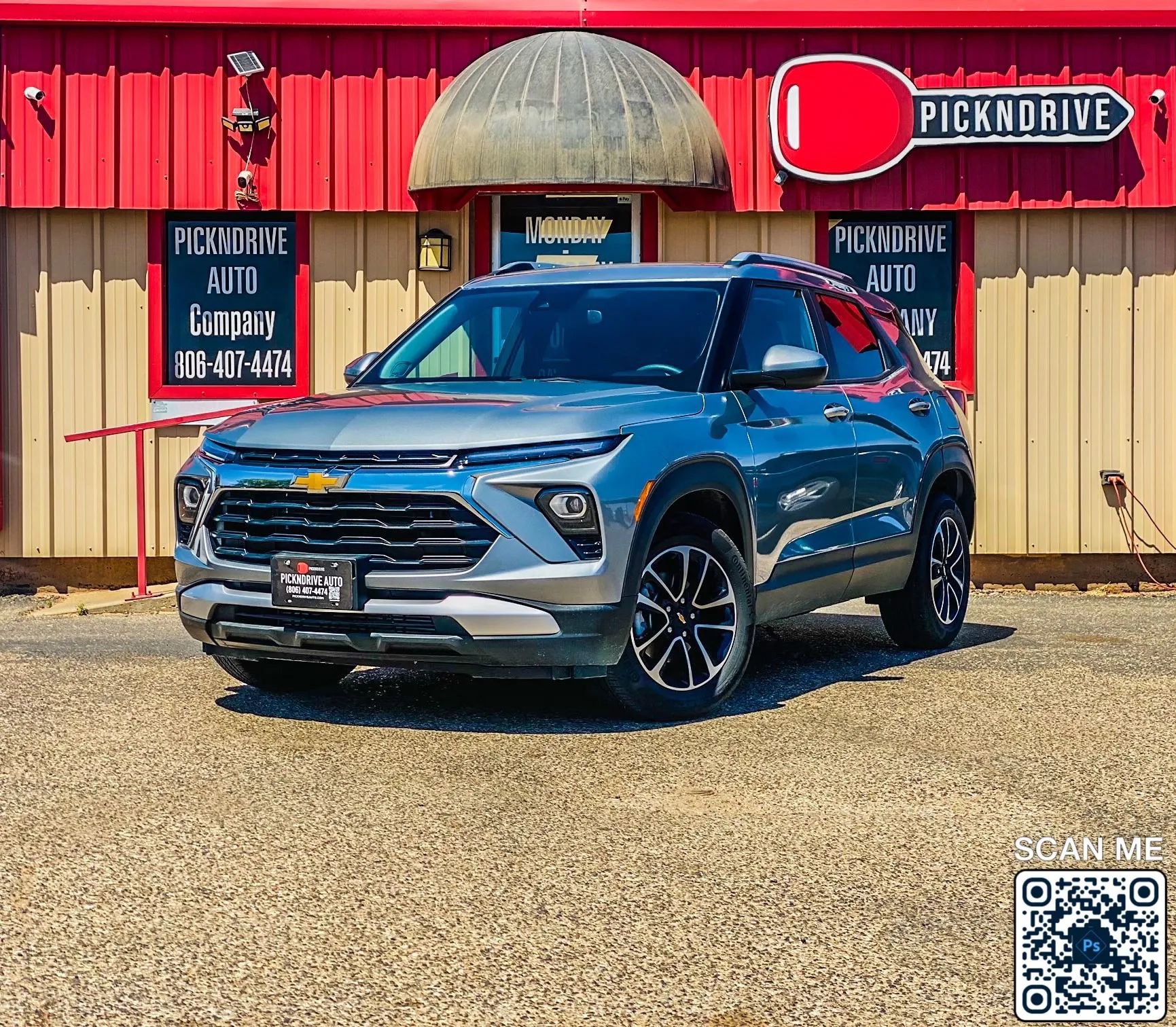 Used 2026 Chevrolet TrailBlazer LT FWD image 2