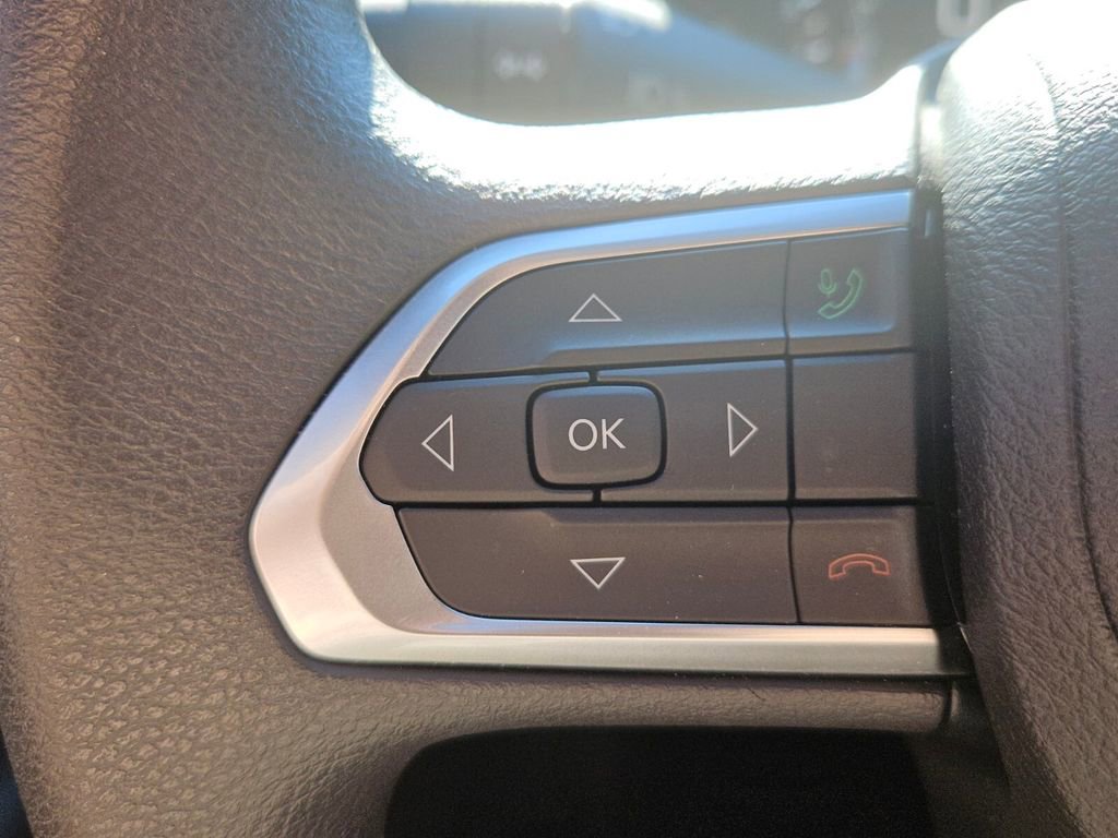 Used 2025 Jeep Compass Sport AWD/4WD image 21
