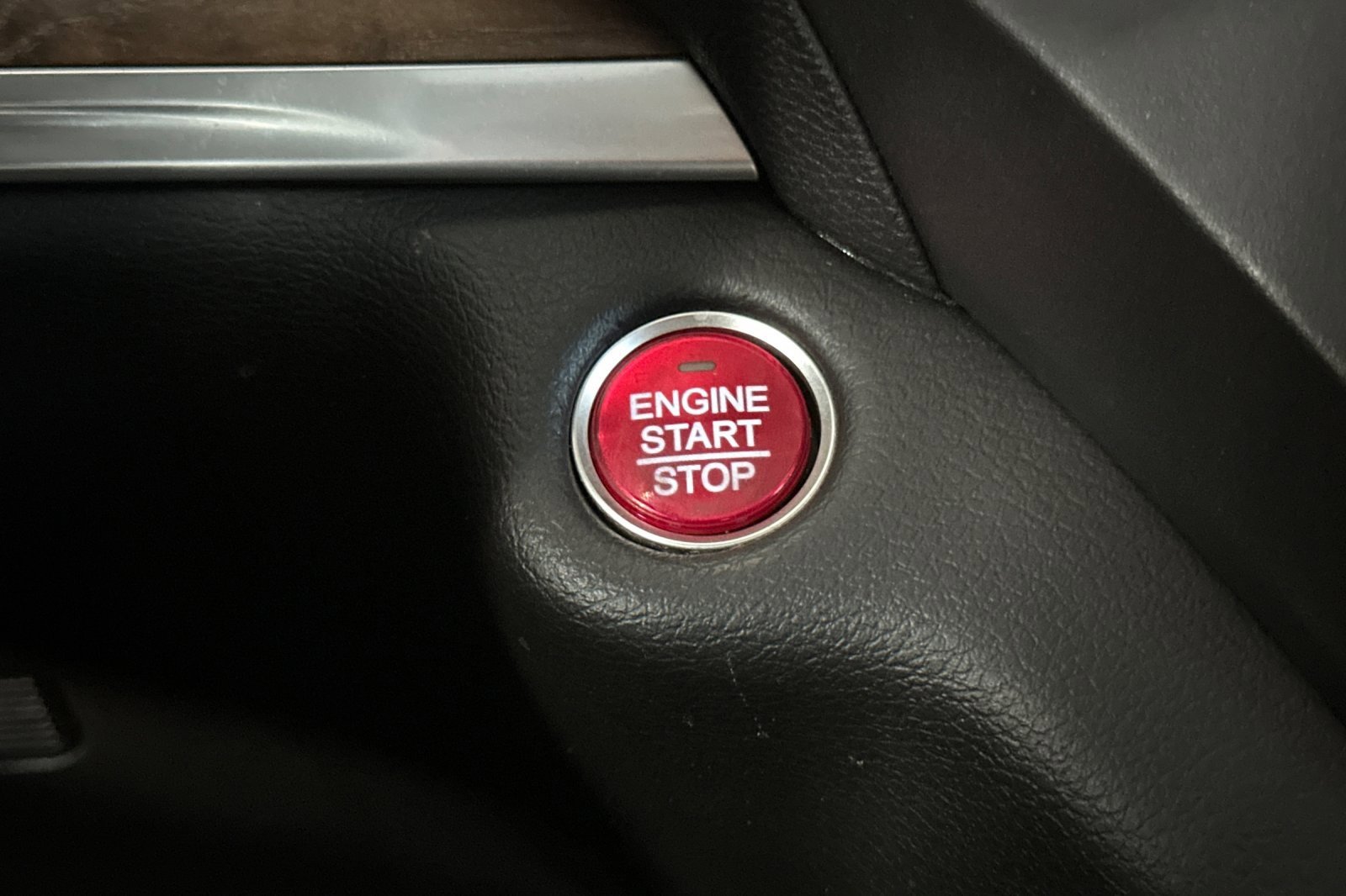 Used 2020 Acura MDX FWD w/ Advance Package image 23