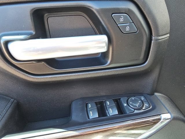 Used 2019 Chevrolet Silverado 1500 LT w/ Texas Edition AWD/4WD image 17