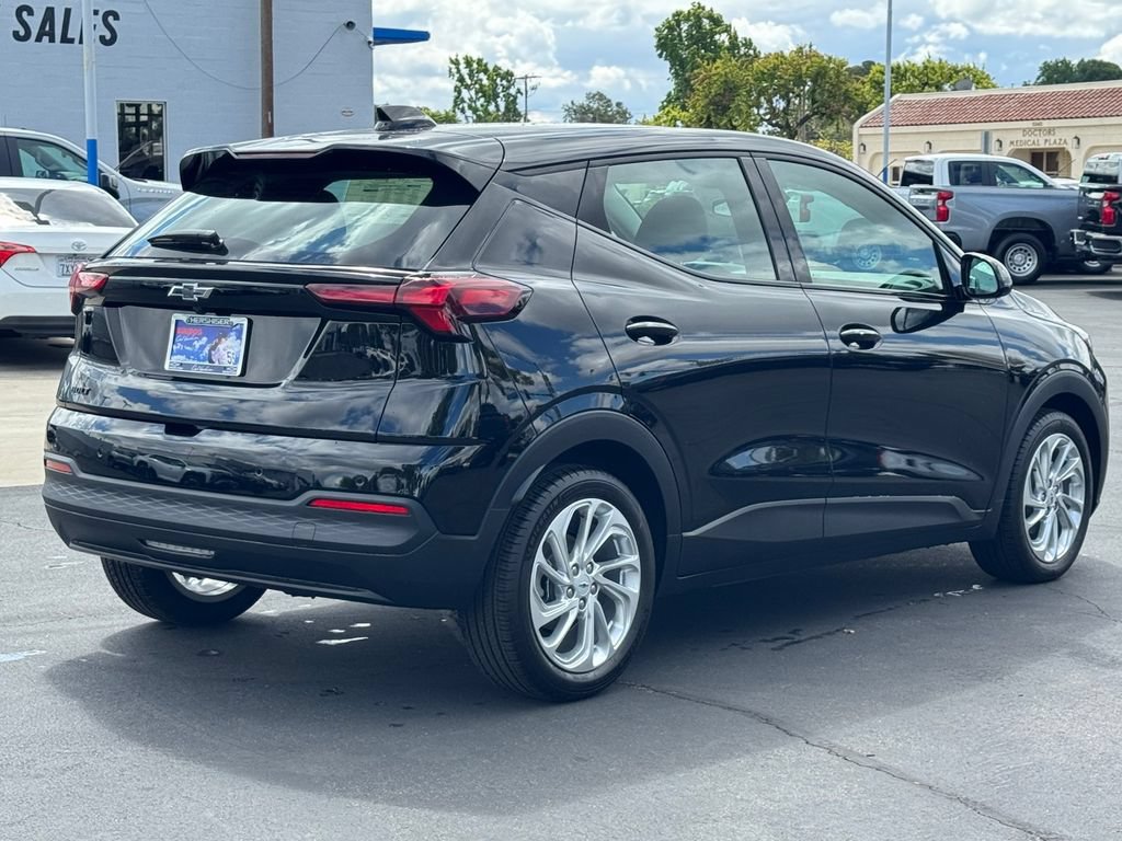 New 2027 Chevrolet Bolt LT FWD image 6