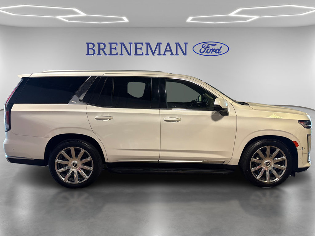 Used 2023 Cadillac Escalade Premium Luxury Platinum AWD/4WD image 4
