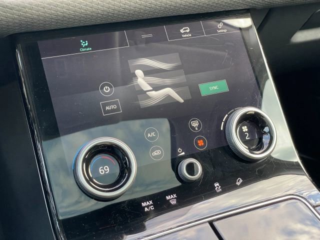 Used 2019 Land Rover Range Rover Velar S image 31
