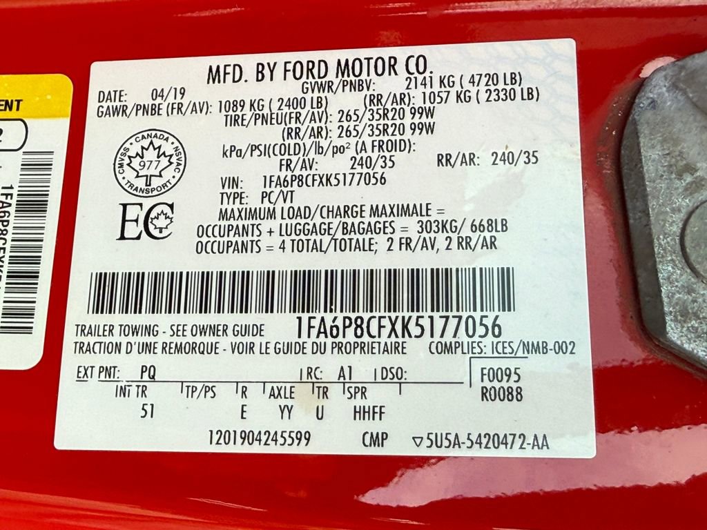 Certified 2019 Ford Mustang GT Premium w/ Equipment Group 401A image 28