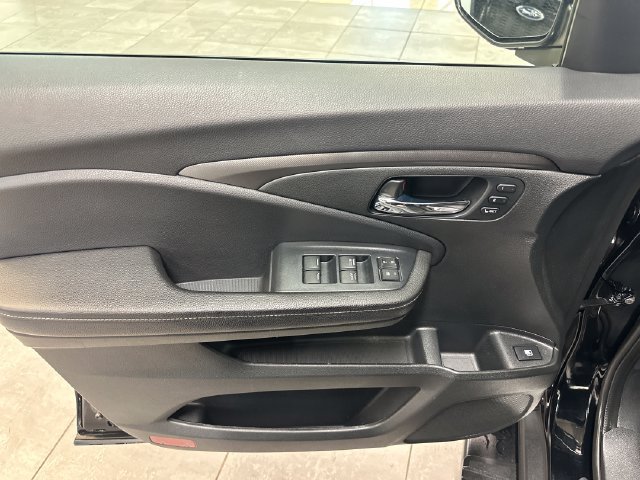 Used 2025 Honda Ridgeline RTL image 22