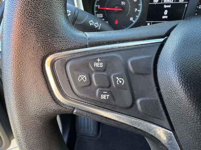 Used 2018 Chevrolet Equinox LT FWD image 26