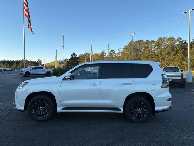 Used 2023 Lexus GX 460 Premium w/ Accessory Package AWD/4WD image 6