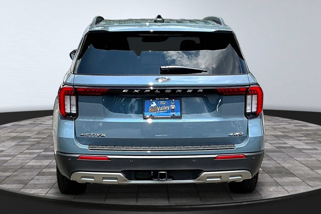 New 2026 Ford Explorer Active w/ Active Comfort Package AWD/4WD image 4