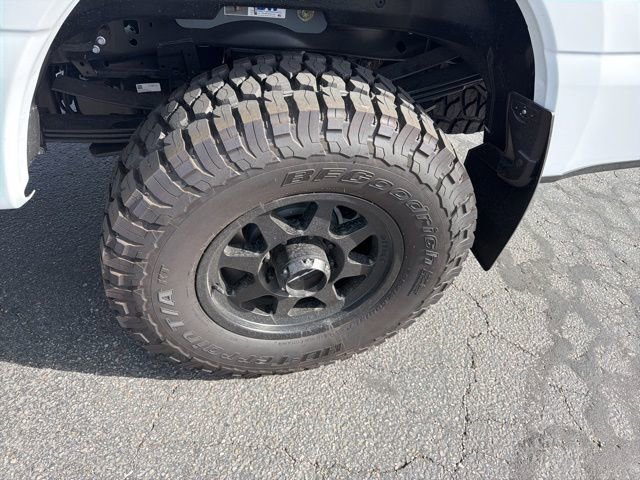 New 2026 Ford F250 Lariat w/ Black Appearance Package image 77