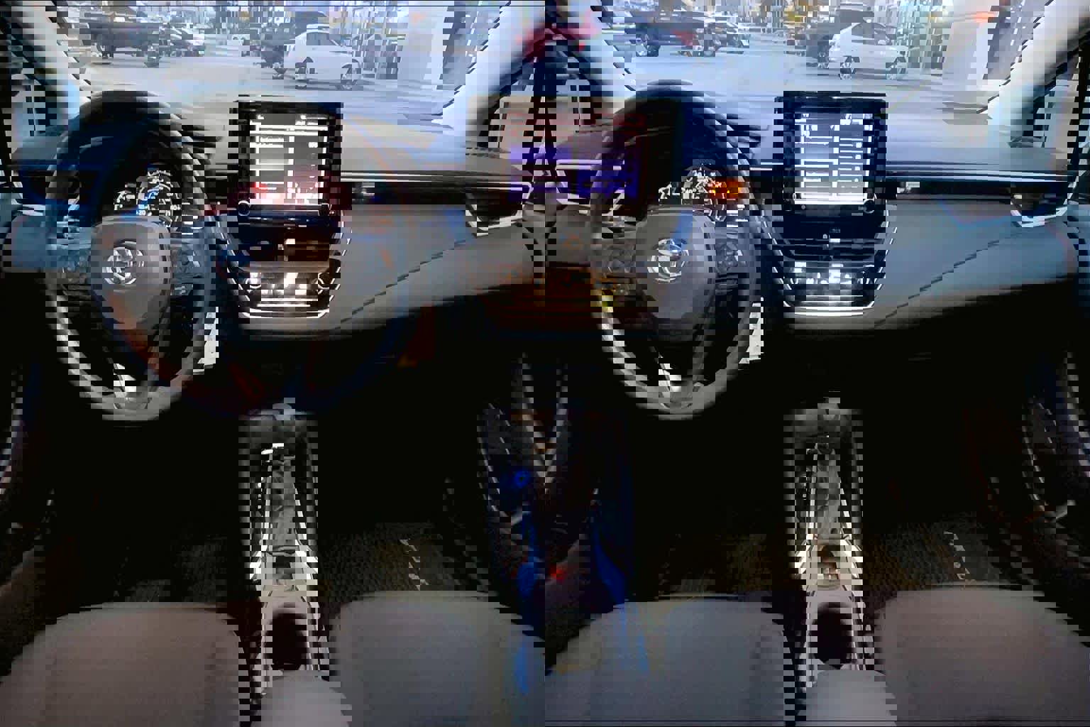 Used 2022 Toyota Corolla LE image 15