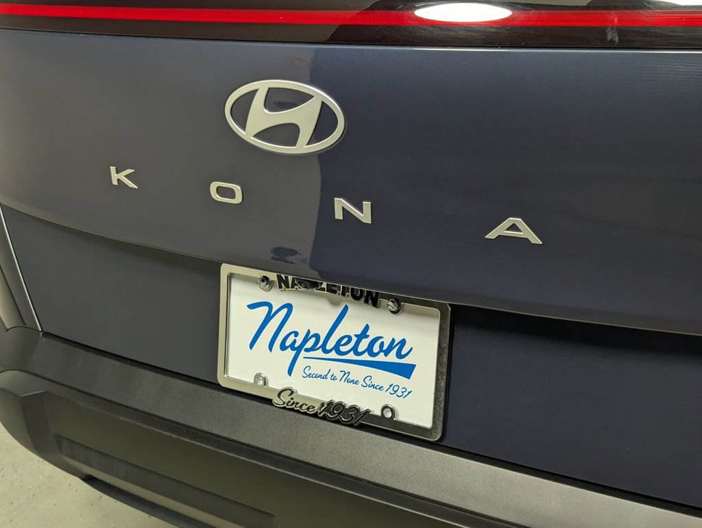 Certified 2026 Hyundai Kona SE image 9