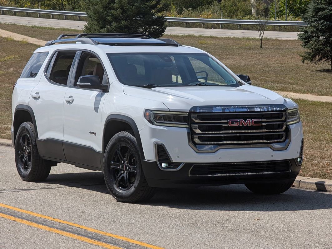 Used 2020 GMC Acadia AT4 w/ Driver Alert Package II image 2