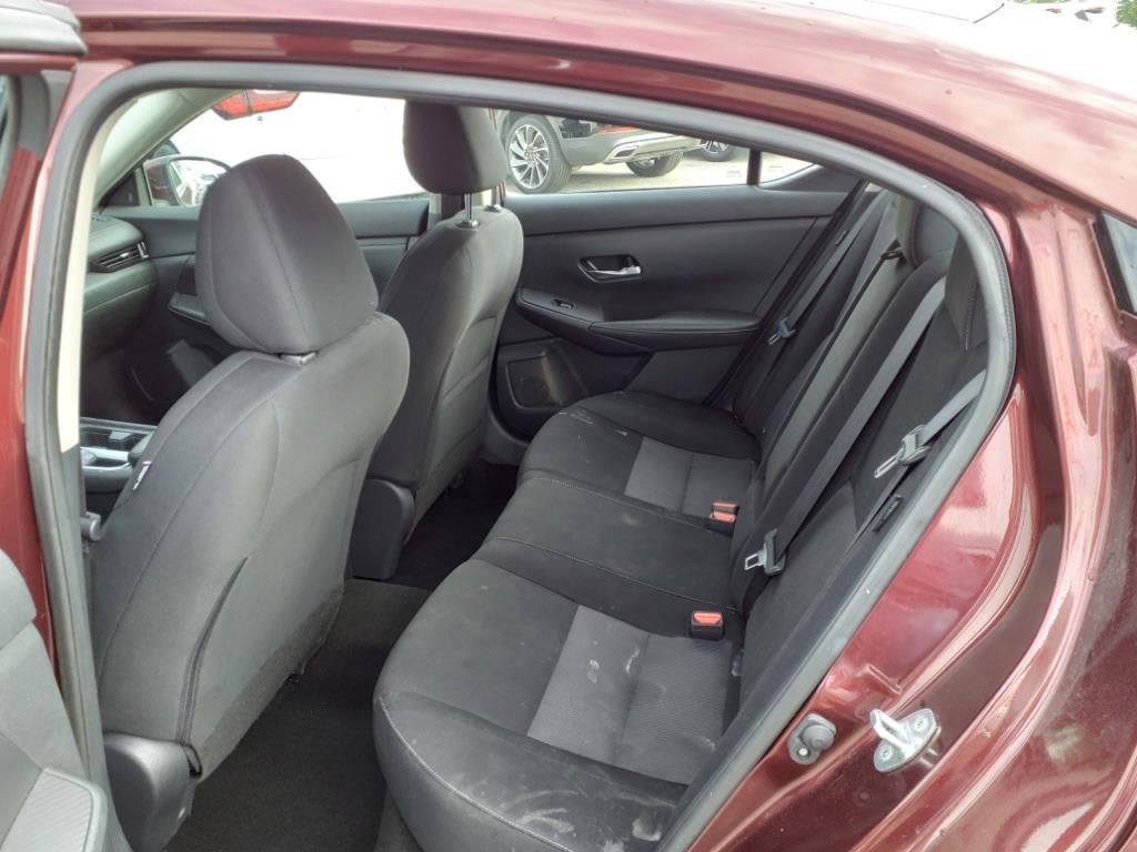 Used 2021 Nissan Sentra SV w/ Lighting Package FWD image 12
