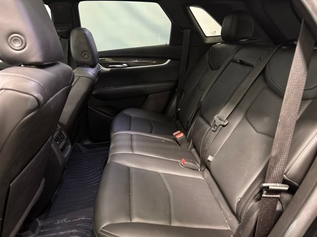 Certified 2022 Cadillac XT5 Sportv w/ LPO, ONYX Package AWD/4WD image 19