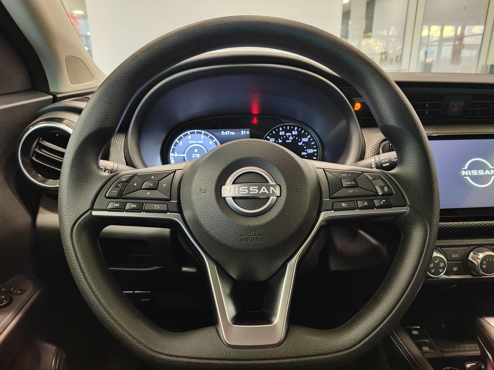 Used 2024 Nissan Kicks SV image 28