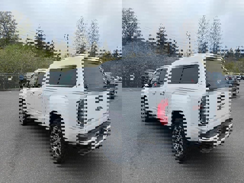 Used 2019 GMC Canyon Denali AWD/4WD image 2