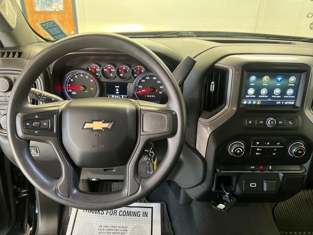 Used 2019 Chevrolet Silverado 1500 Custom w/ Custom Value Package AWD/4WD image 21