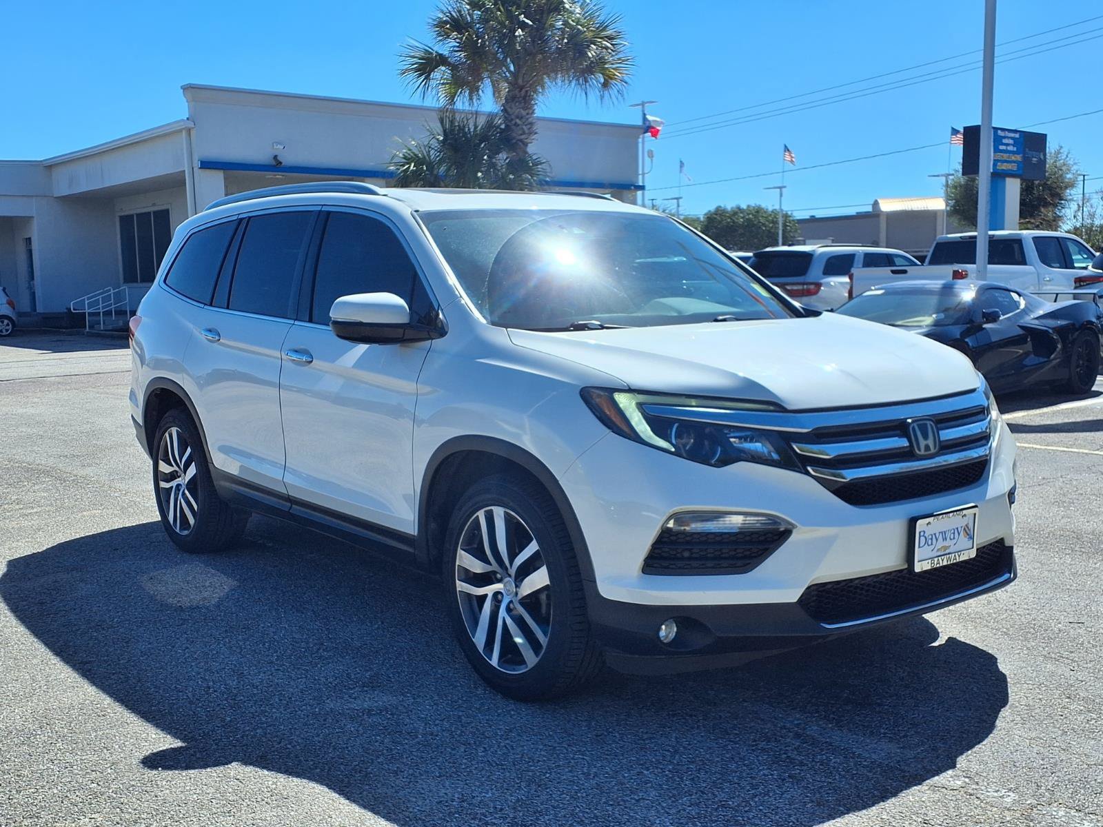 Used 2018 Honda Pilot Elite image 20