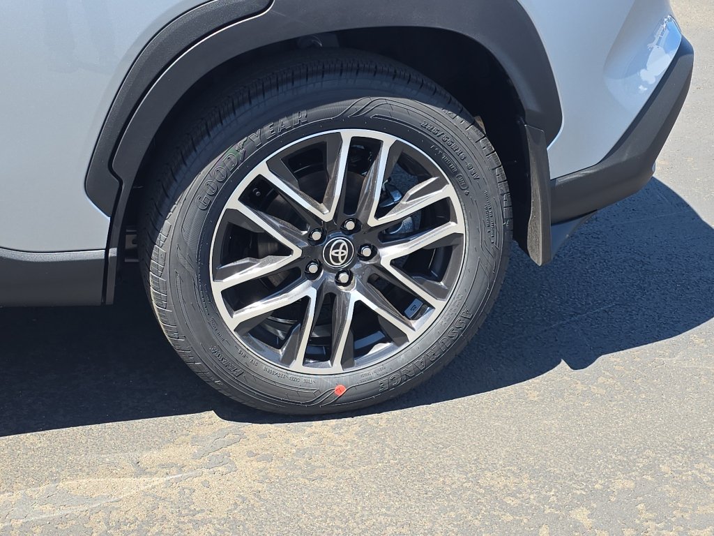 New 2026 Toyota Corolla Cross XLE AWD/4WD image 12