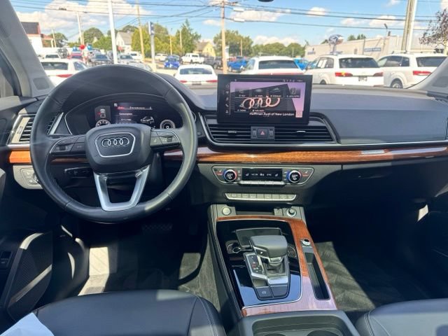 Certified 2023 Audi Q5 2.0T Premium Plus w/ Premium Plus Package AWD/4WD image 28