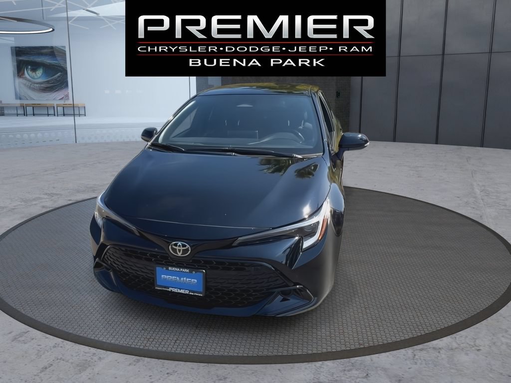 Used 2026 Toyota Corolla SE FWD video 3