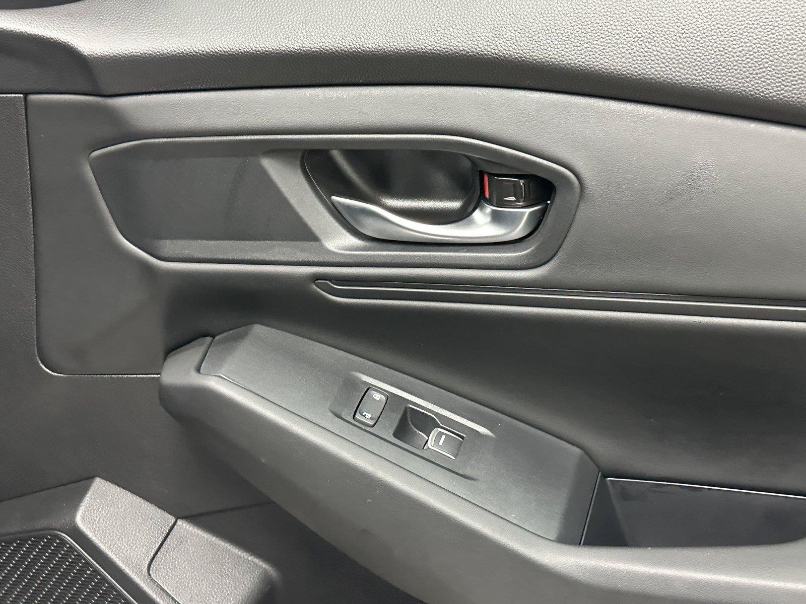Certified 2025 Honda Accord SE image 38