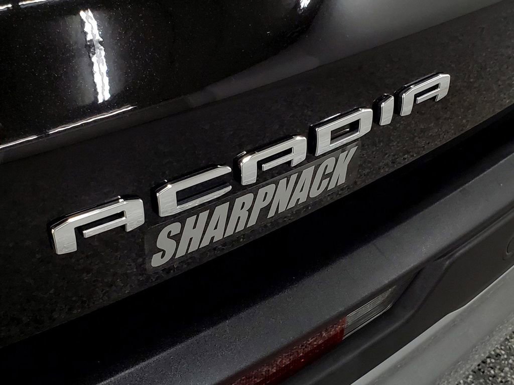 Used 2025 GMC Acadia Elevation image 25