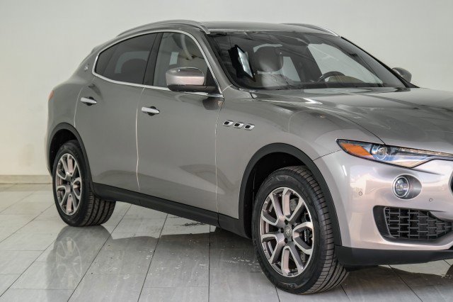 Used 2017 Maserati Levante S image 53