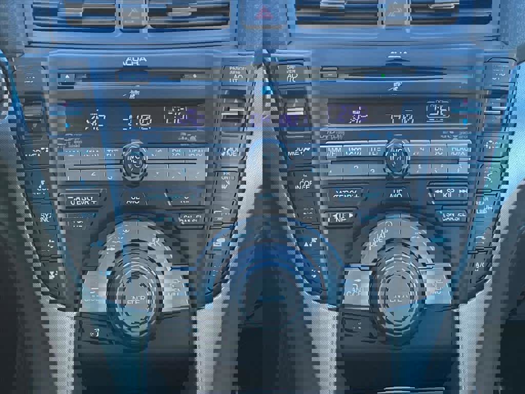 Used 2010 Acura TL SH-AWD image 11