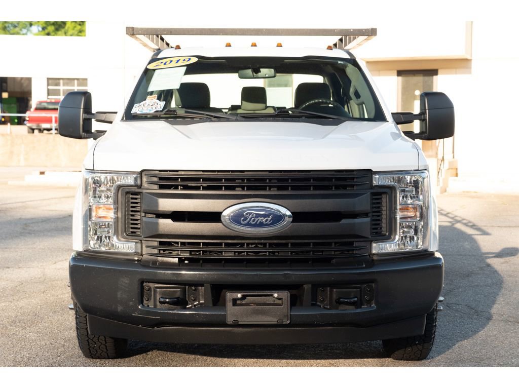 Used 2019 Ford F350 XL RWD image 3