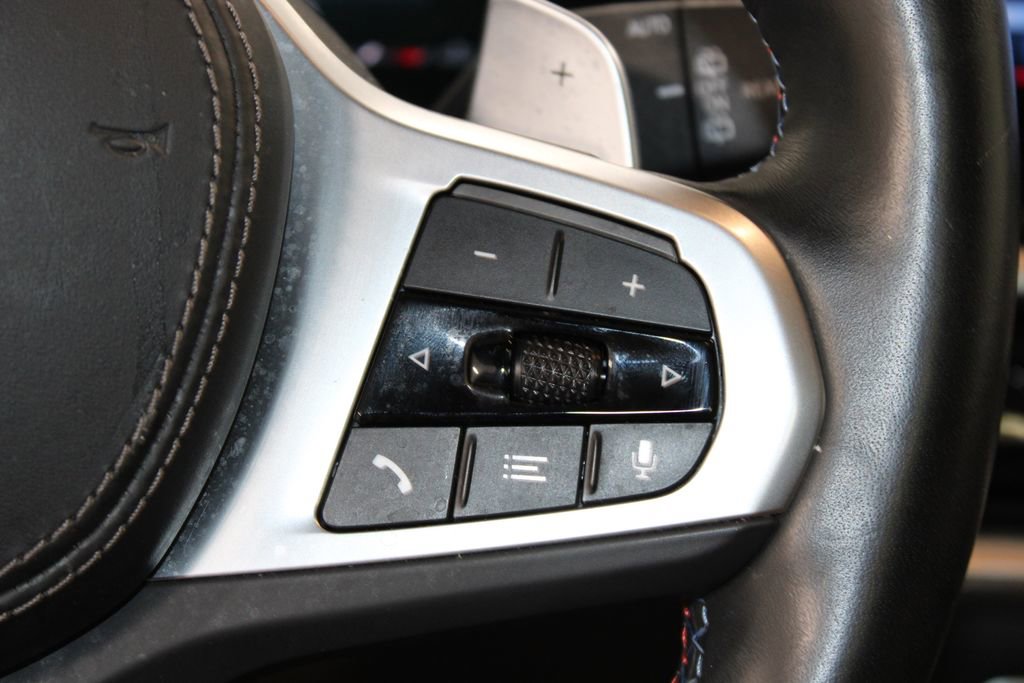 Used 2024 BMW X7 M60i w/ Executive Package image 41