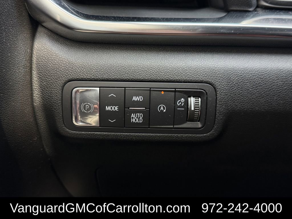 Used 2025 GMC Terrain Elevation w/ Technology Package II AWD/4WD image 25