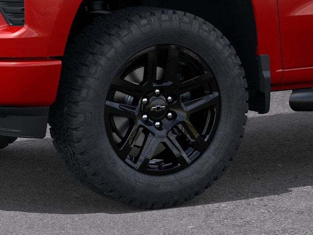 New 2026 Chevrolet Silverado 1500 Custom w/ Turbomax Blackout Package AWD/4WD image 39