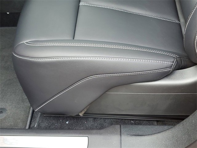 New 2025 Cadillac Optiq Sport 1 image 18