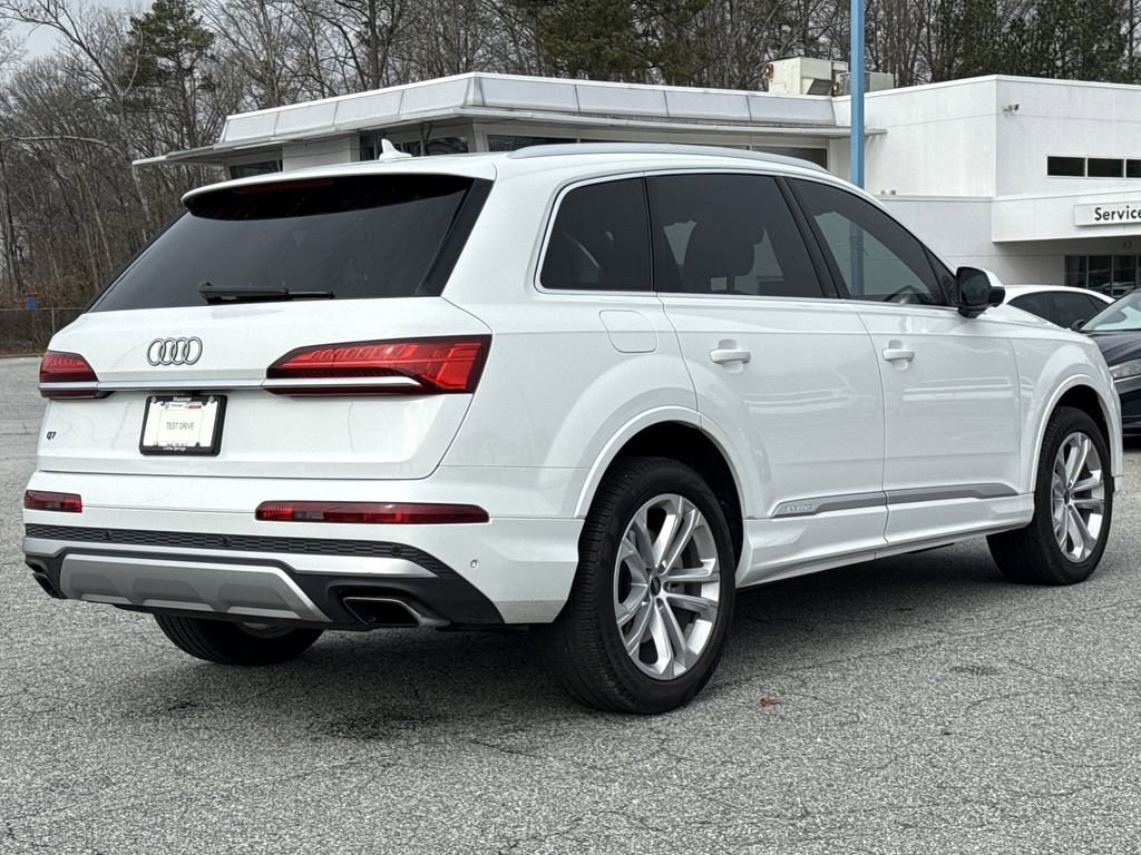 Used 2025 Audi Q7 3.0T Premium Plus image 30