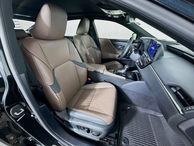 Certified 2023 Lexus ES 350 Ultra Luxury w/ Accessory Package (Z2) FWD image 30