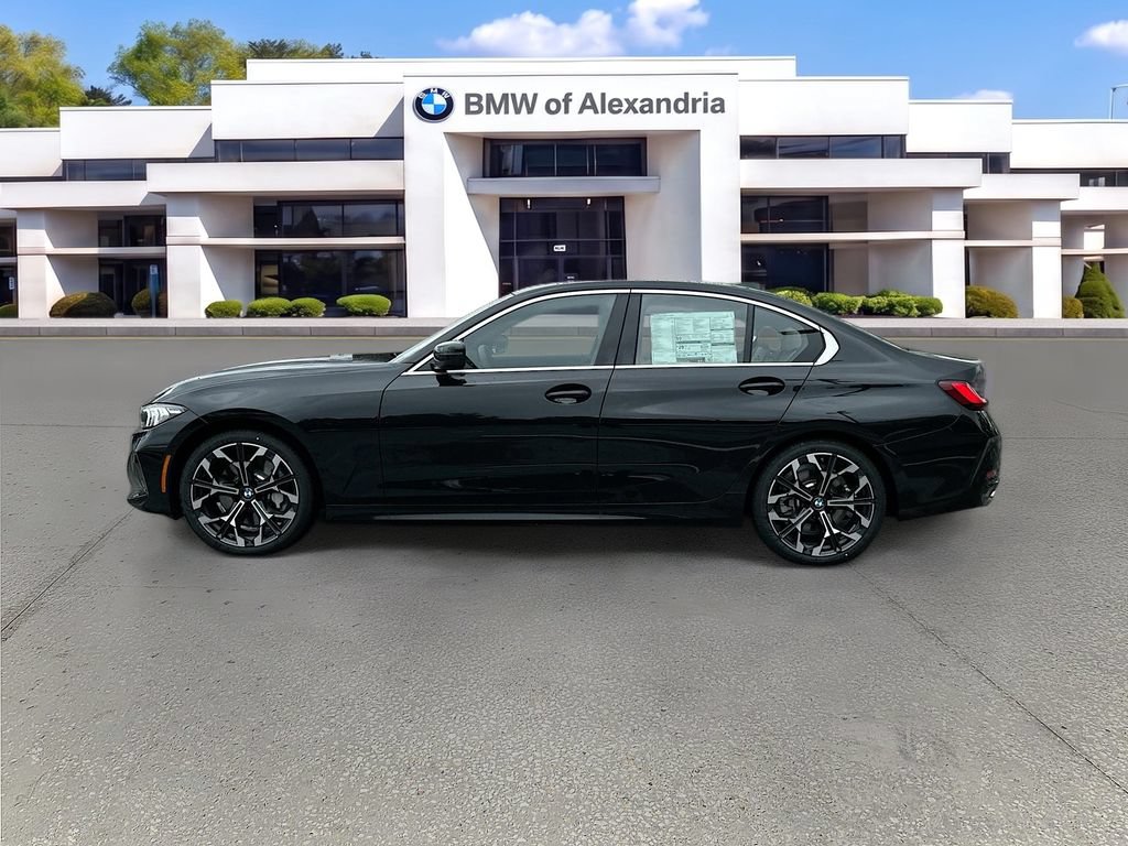 Used 2026 BMW 330i xDrive Sedan w/ Premium Package AWD/4WD image 4