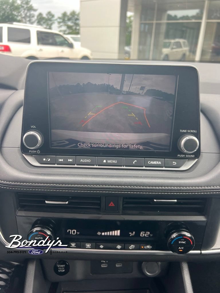Used 2024 Nissan Rogue SV AWD/4WD image 10