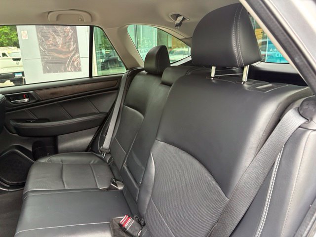 Used 2019 Subaru Outback 2.5i Limited AWD/4WD image 27