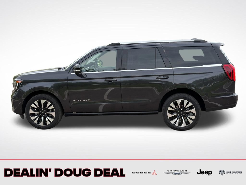 Used 2025 Ford Expedition Platinum w/ Driver's Package AWD/4WD image 3