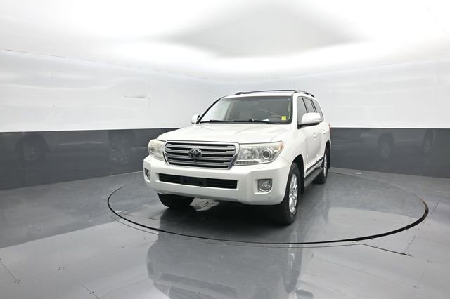 Used 2013 Toyota Land Cruiser image 3