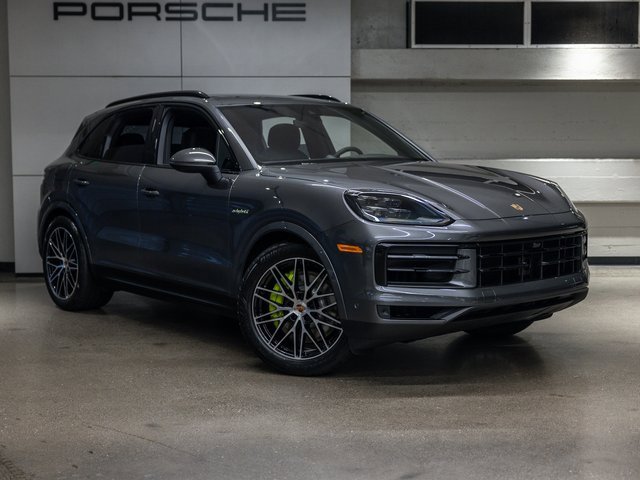 New 2026 Porsche Cayenne E-Hybrid image 10