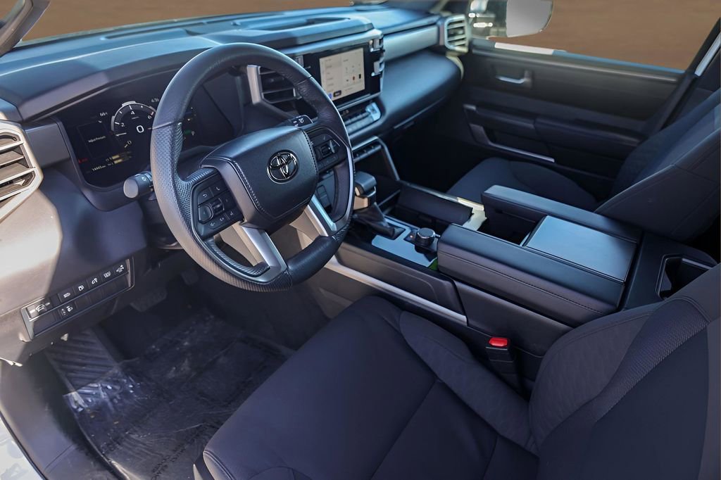 Used 2025 Toyota Sequoia SR5 image 10