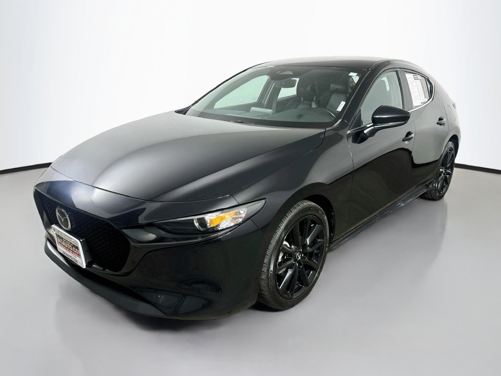 Used 2024 MAZDA MAZDA3 s FWD image 3