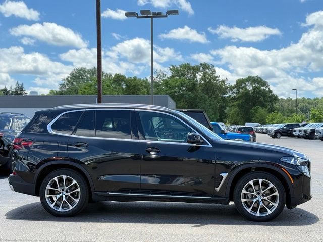 Used 2024 BMW X5 xDrive40i w/ Premium Package AWD/4WD image 43