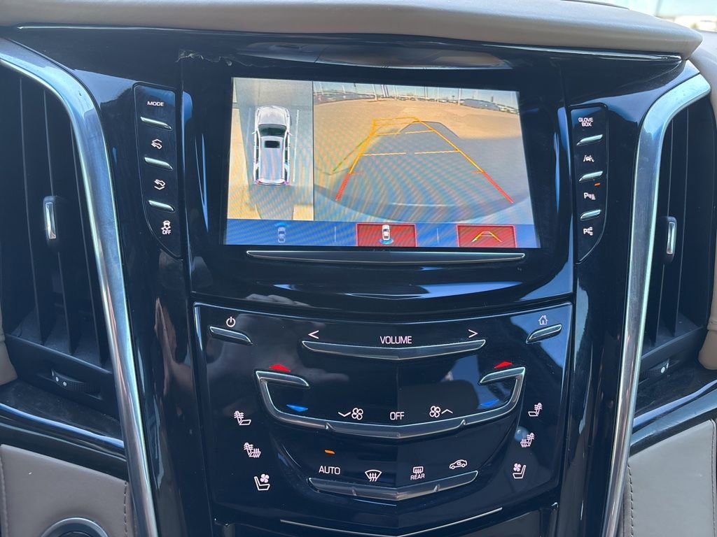 Used 2018 Cadillac Escalade ESV Platinum image 23
