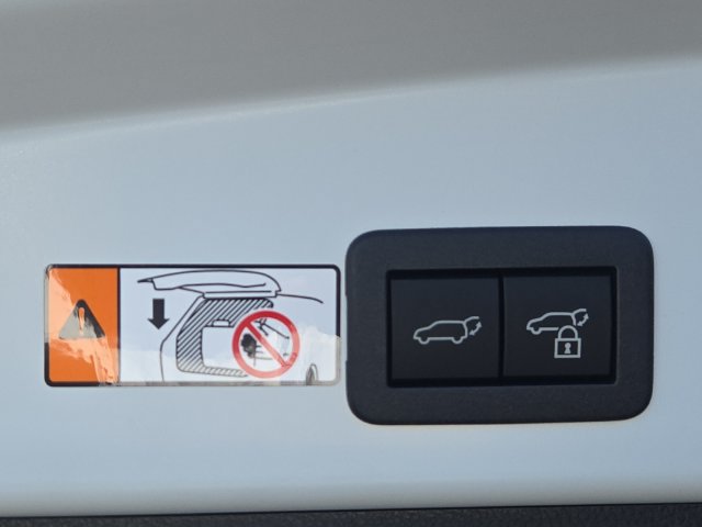 Certified 2026 Toyota Corolla Cross XLE w/ Convenience Package AWD/4WD image 14